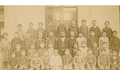 Alumnos de la Escuela Superior nº 4, Santiago, hacia 1900.