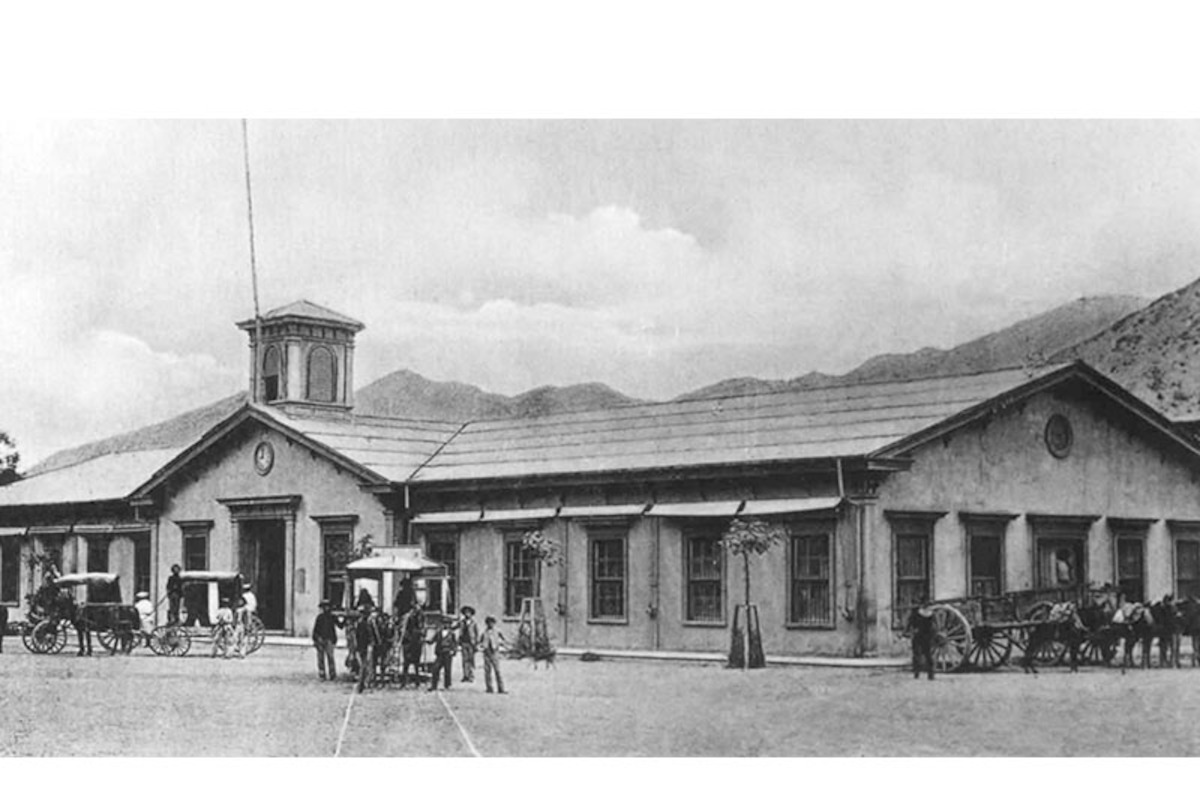 4. Estación de ferrocarriles de Copiapó, construida en 1854.