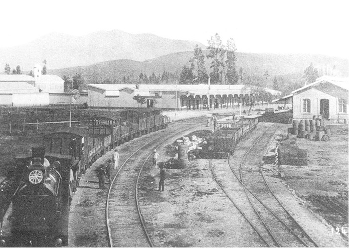 7. Estación de Limache, hacia 1890.