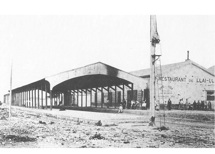 9. Estación de Llay-Llay, ubicada antes de la cuesta de El Tabón, inaugurada en 1863.