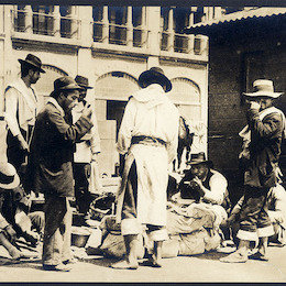 2. Rotos y gañanes en la ciudad, 1906.