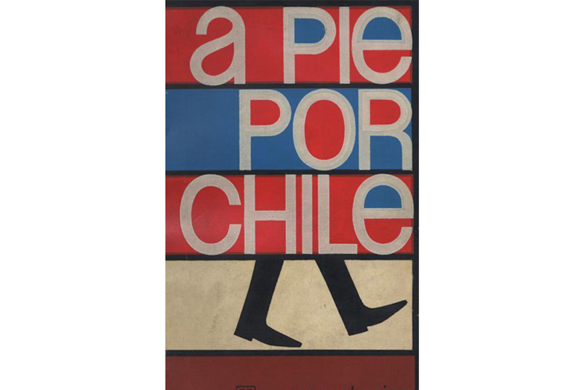 3. A pie por Chile. Santiago, impresión de 1967 (Santiago: Del Pacífico) 144 p