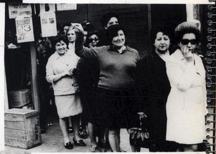 5. Mujeres votando en 1970