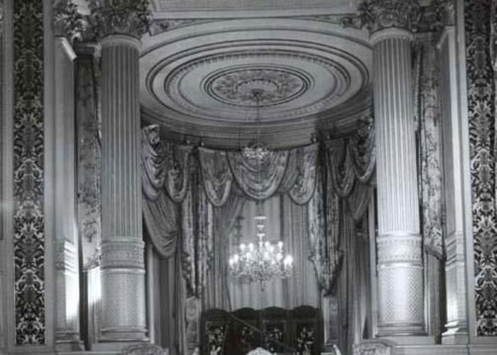 2. Palacio Cousiño de Santiago, vista de sala de música, 1900.