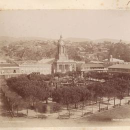 Plaza de la Victoria, hacia 1880.