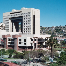 8. El Congreso Nacional actual, en Valparaíso.