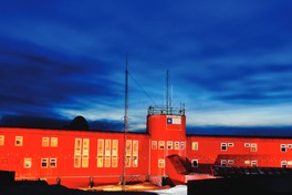 12. Vista de la base actual de Chile en la Antártica.