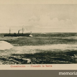2. Barco a vapor en la desembocadura del Maule, hacia 1920.