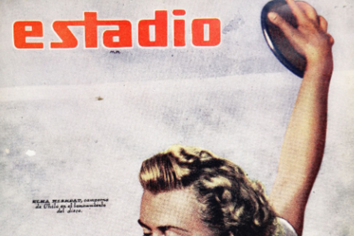 9. Elma Klempau, lanzadora de disco. Estadio, 1947.