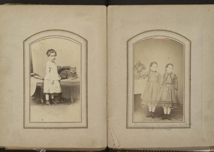 11. Álbum familia Errázuriz, entre 1850 y 1920.