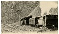 5. Ferro-carril Trasandino pasando por un cobertizo para proteger y guarecer la vía férrea y los trenes de las tormentas de nieve, año 1910.