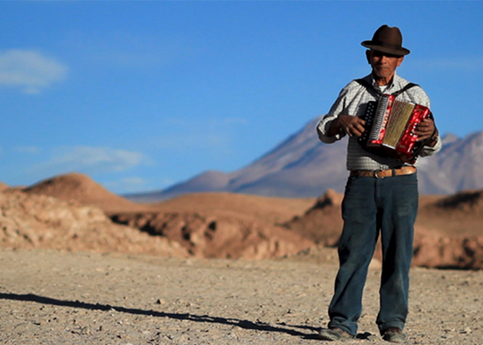 Alejandro González, músico tradicional. Toconao, Región Antofagasta