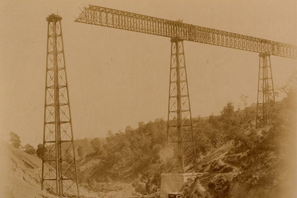 4. Viaducto del Río Malleco en construcción, ca. 1890.