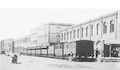 1. Ferrocarril en calle Errázuriz. Valparaíso.