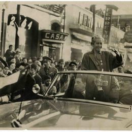 7. La última visita de Gabriela Mistral a Chile. Valparaíso, 1954.