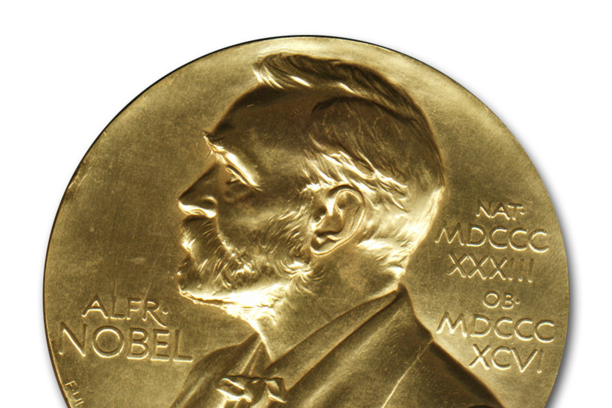 8. Medalla Premio Nobel, recibida por Gabriela Mistral.