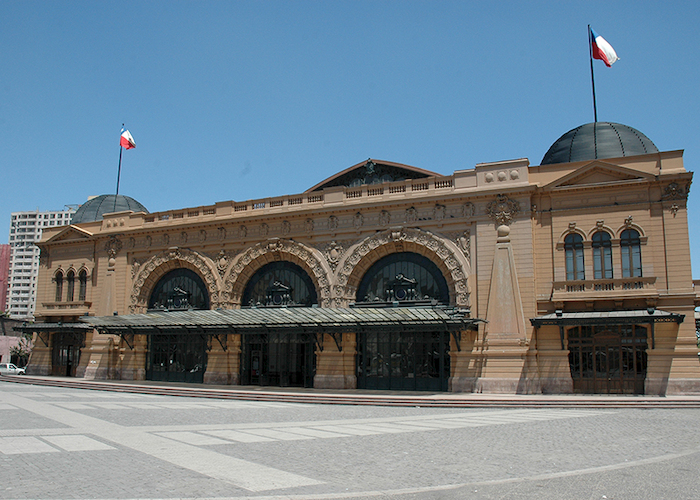 9. Centro Cultural Estación Mapocho, Santiago.