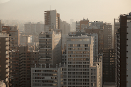 12. Rascacielos, Santiago, Región Metropolitana. Roderik Henderson.
