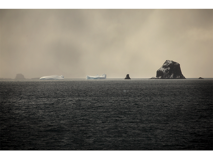 La Antártica fotografiada por Roderik Henderson.