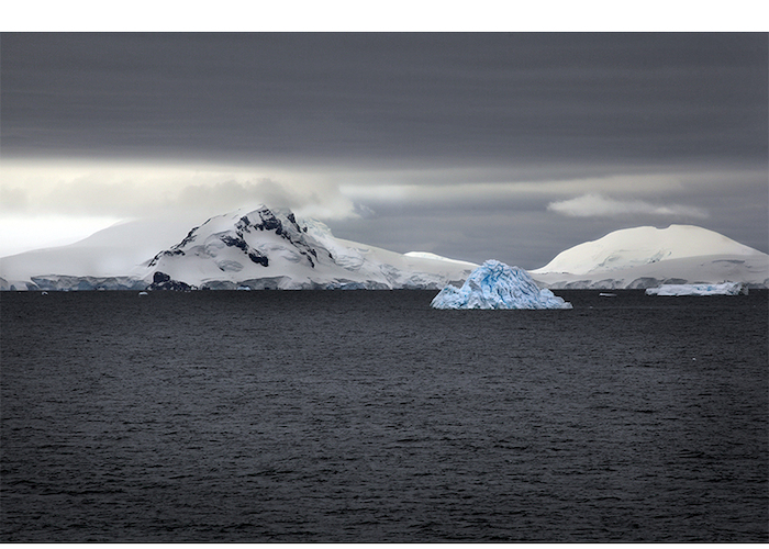 La Antártica fotografiada por Roderik Henderson.