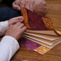 Participantes del taller "Conociendo un libro"