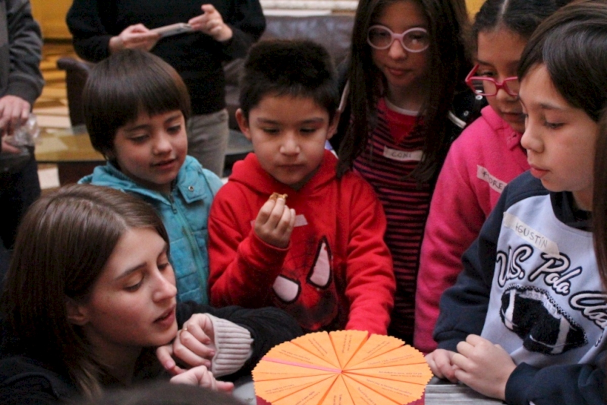 Participantes del taller "Conociendo un libro"