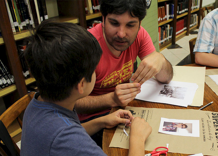 Participantes súper editor de periódicos