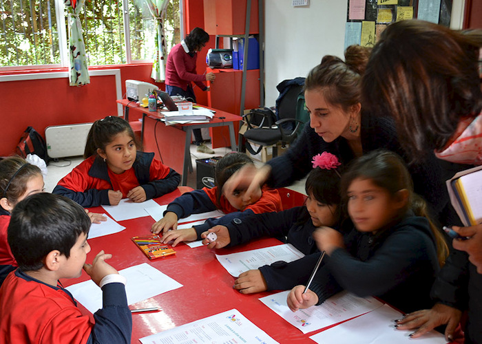 Visita a la Escuela Efraín Maldonado