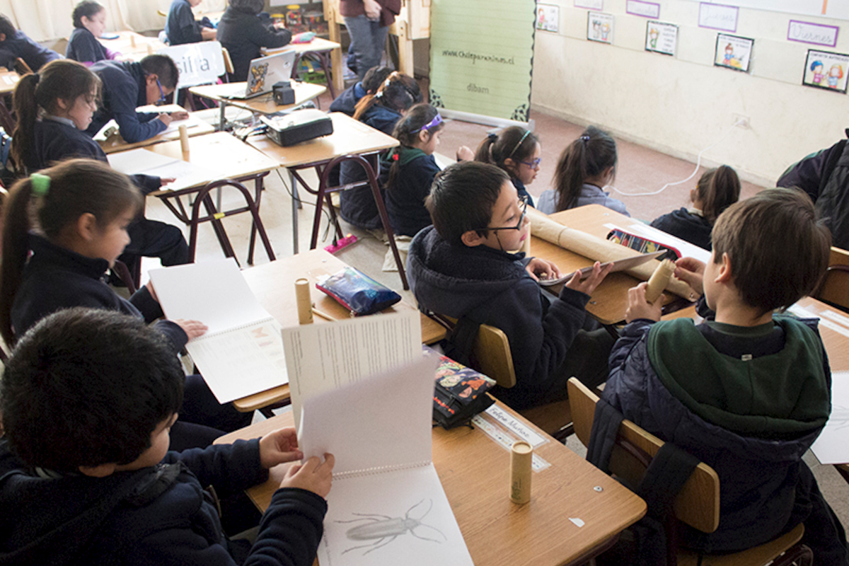 Visita a la Escuela Cardenal Antonio Samoré