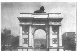 Arco obsequiado por la colonia británica a Valparaíso, en 1911.