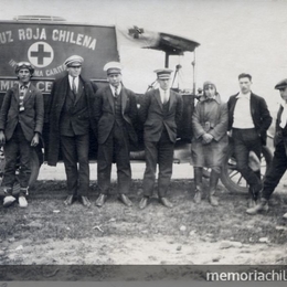 10. Voluntarios de la Cruz Roja Chilena.