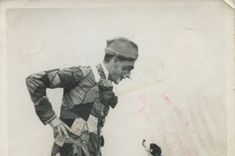 13. Payaso y su mascota, hacia 1940