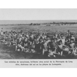 3. Niños de Lota de vacaciones, en las playas de Laraquete.