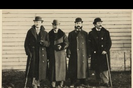 3. El juez Waldo Seguel junto a hombre en Punta Arenas, 1900.