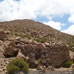 6. Chaskiwasi (estación) de Mal Paso, camino Inca entre Collahuasi y Miño.