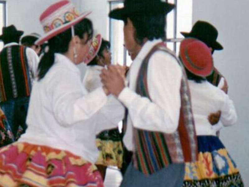 Huayno, baile y música de los Andes