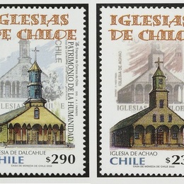 4. Estampillas con iglesias de Chiloé.