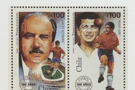 7. Estampilla que celebra los 100 años del fútbol en Chile.