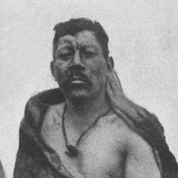 3. Hombre kawéskar, hacia 1920.