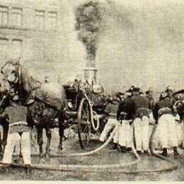 7. Ejercicios de bomberos. Valparaíso, 1905.