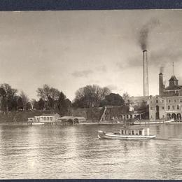 5. fábrica de la cervecería Andwandter con máquinas a vapor funcionando. Valdivia, 1906.