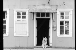 7. Casa de Chiloé, 1973. Fotografía de Armindo Cardoso.