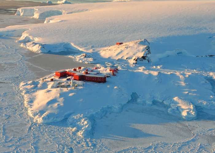 10. Vista de la base actual de Chile en la Antártica.