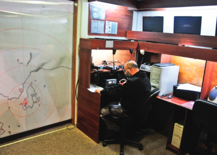 9. La Sala de Mando de la base.