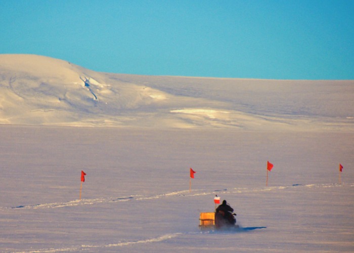 15. Moto de nieve.