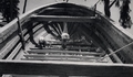 7. Cubierta de nave en construcción en astillero del Maule, 1950. Fotografía de Domingo Ulloa.