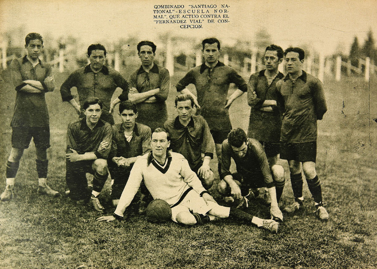10. Santiago National, en 1927.  Revista Los Sports 245 (18 noviembre 1927).