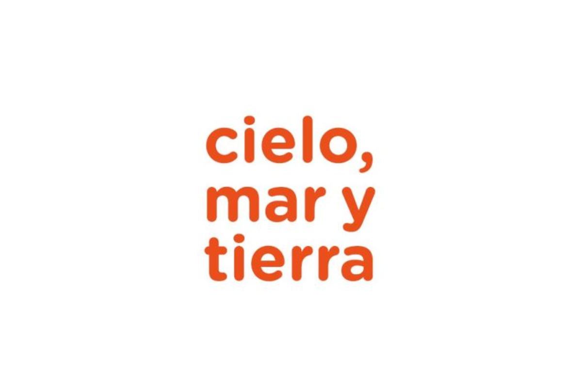 Cielo, mar y tierra. Poesía y prosa de Gabriela Mistral