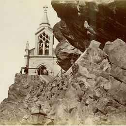 9. Otra vista de la ermita, lugar que se usó para ceremonias religiosas.