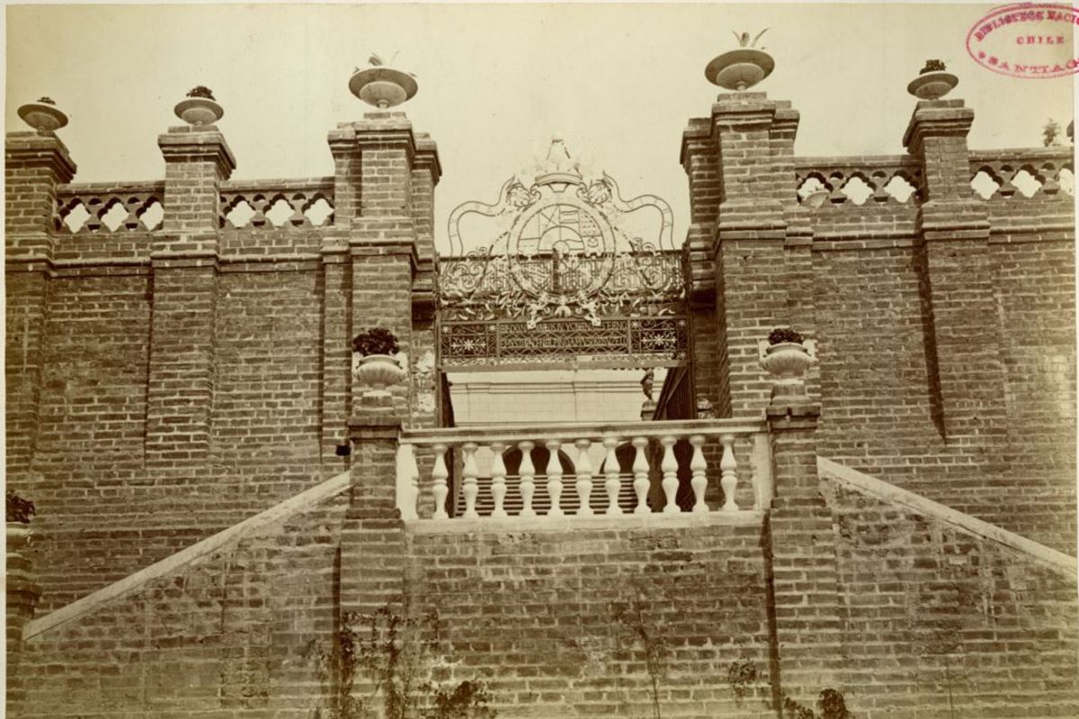 10. Escalera del castillo Hidalgo